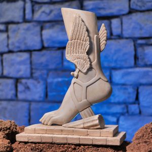 The winged foot of Hermes - On base